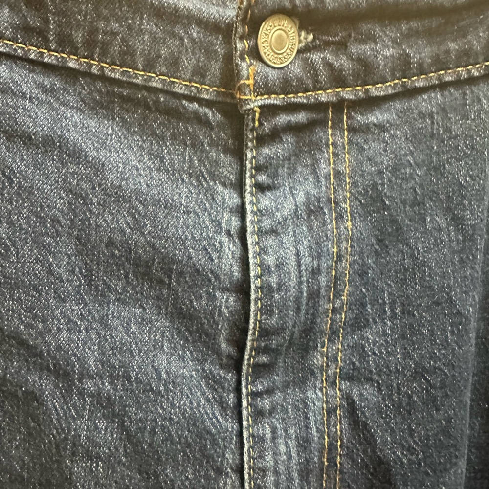 Levi's Relaxed Blue Jeans Classic Denim size 42- 541/ NWOT 753 - Picture 2 of 5